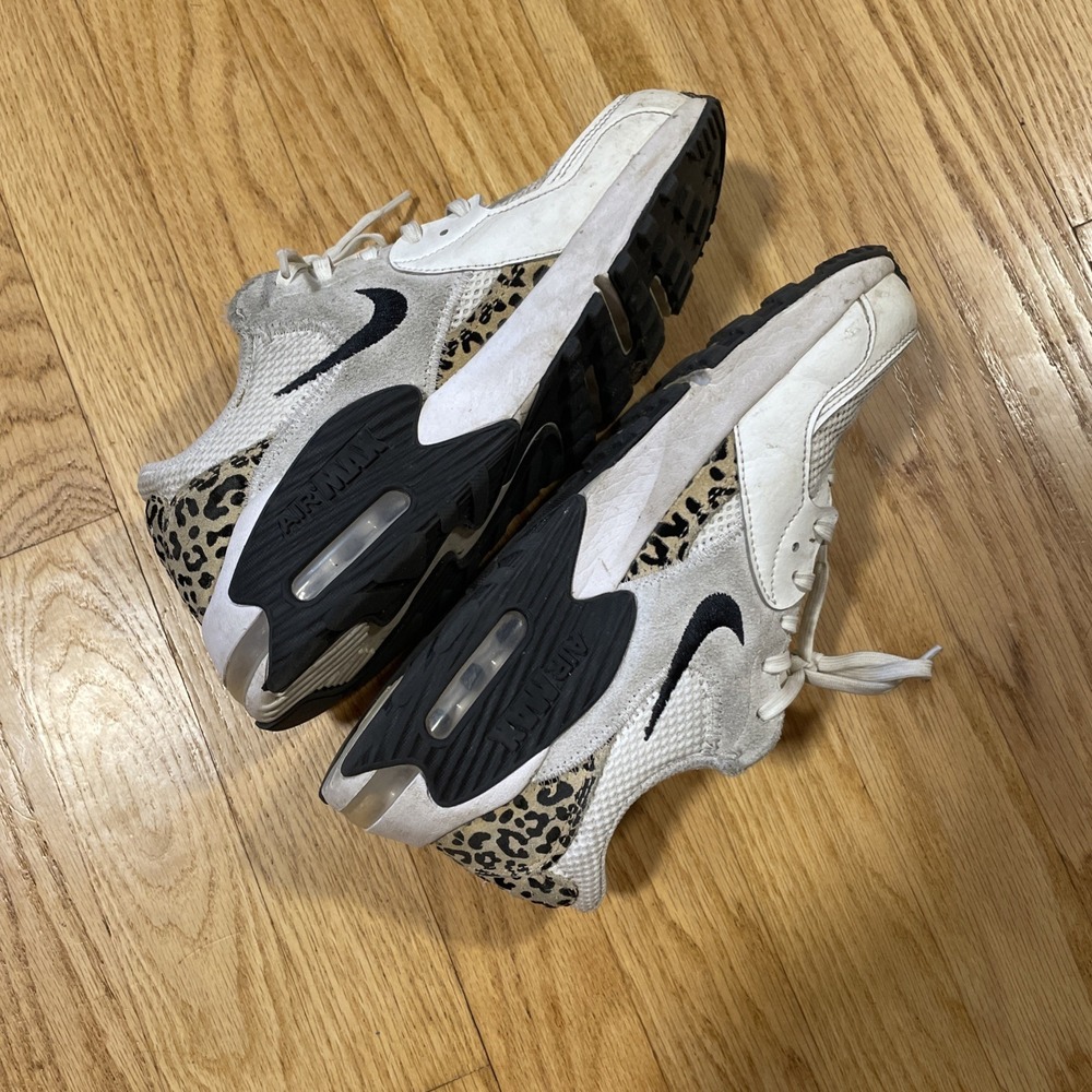 Nike Air Max Excee White Leopard Print Shoe HQ2115-100 Women's Sz 7 Training GUC
